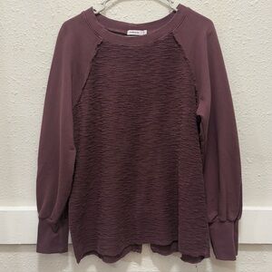 Red Haute Purple Textured Crew Neck Pullover Size M